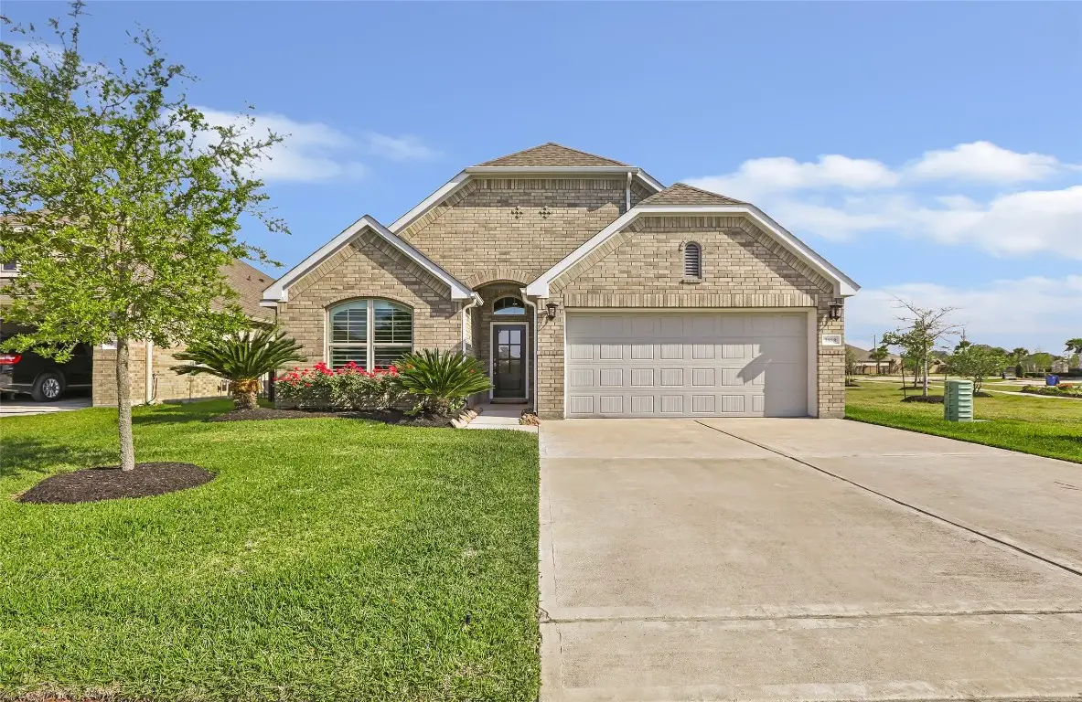 2819 Arbor Edge Crossing, La Marque, TX 77568 - #1