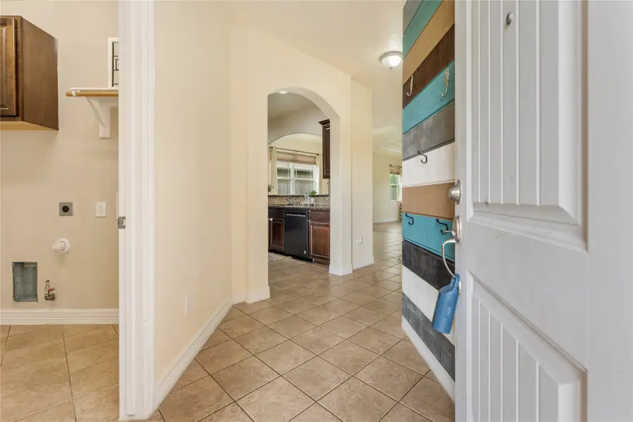 11731 Diamond Court, Monterey Belvieu, TX 77535 - #3