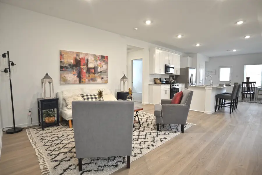 4033 Bronco Station Lane, League City, TX 77573 - #3