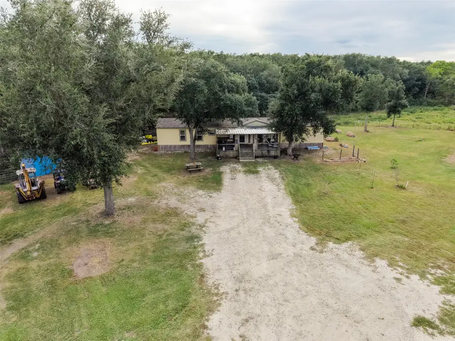 753 Gilmore County Road 224 Road, Bay City, TX 77414 - #3