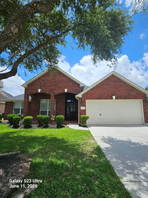 11402 Softbreeze Court, Pearland, TX 77584