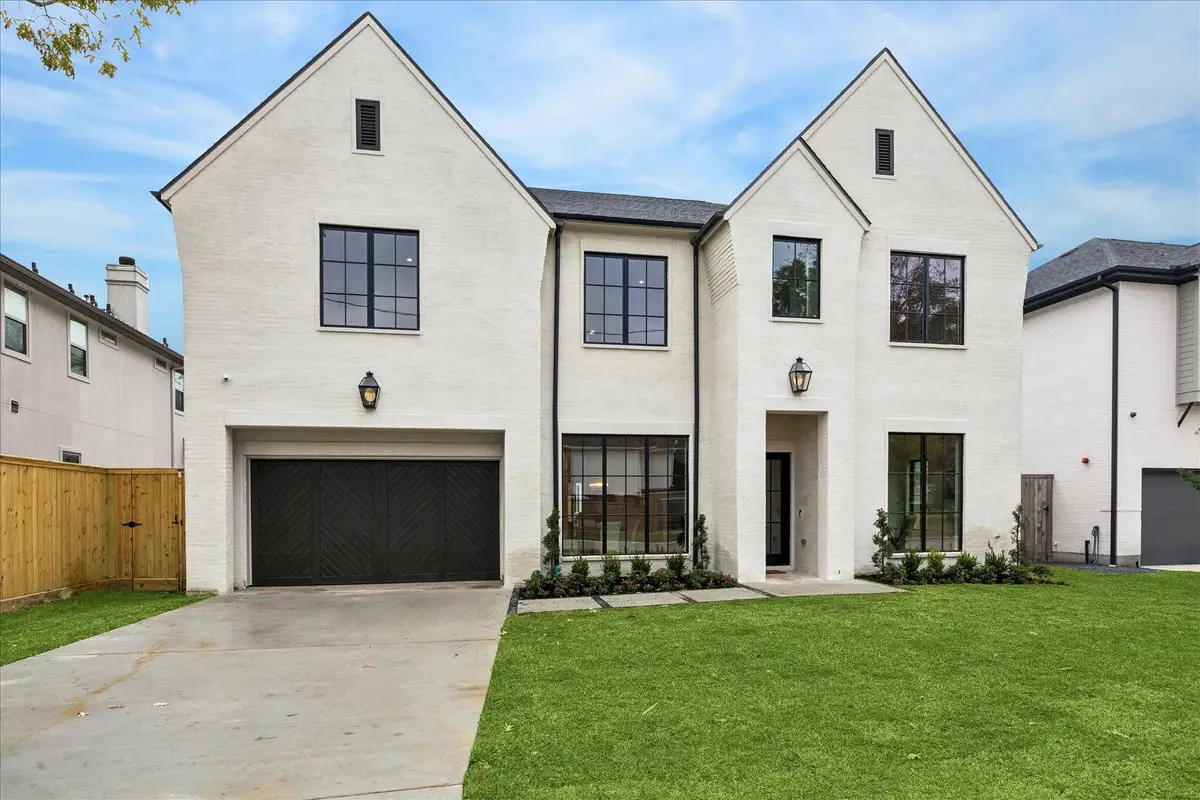 9213 Hilldale Street, Houston, TX 77055 - Image #1