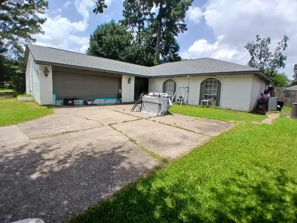 6303 Coachgate Drive, Spring, TX 77373