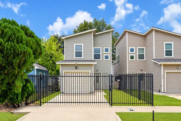 4420 Elmwood Street N, Houston, TX 77051