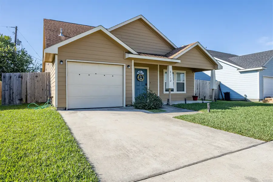 2113 W Gulf Street, Baytown, TX 77520 - Image #2