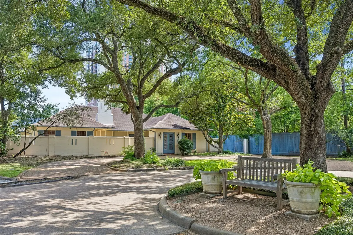 802 Old Lake Road, Houston, TX 77057 - #1