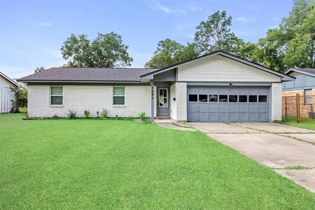 7095 Scotts Dr, Beaumont, TX 77708 - #1