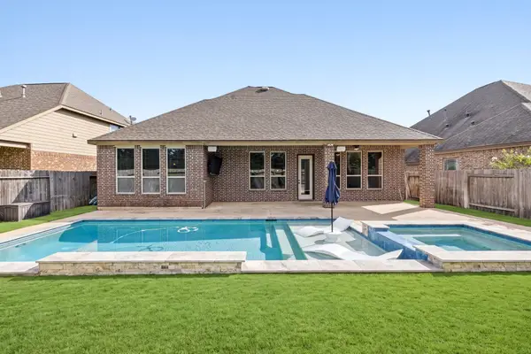 13407 Cameron Reach Drive, Tomball, TX 77377