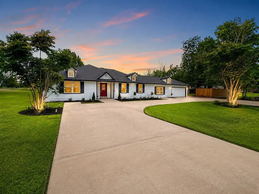 1214 Main Street, Alvin, TX 77511 - #3