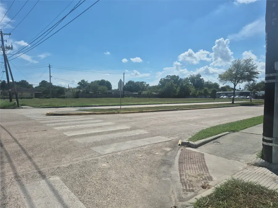0 W Orem Drive, Houston, TX 77045 - #2