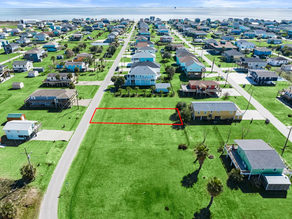 975 Wommack, Crystal Beach, TX 77650 - Image #1