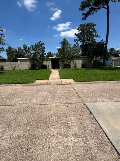 6006 Bermuda Dunes Drive, Houston, TX 77069 - #1