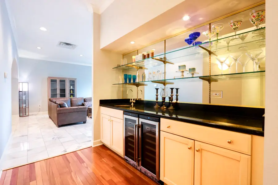 2016 Main Street #PH 2, Houston, TX 77002 - #3