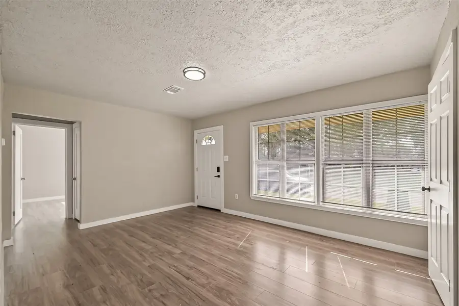 1221 Parkway Street, Baytown, TX 77520 - #3