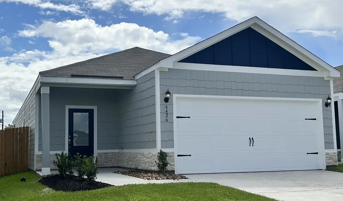 6426 Winter Elm Street, Houston, TX 77048 - Image #1