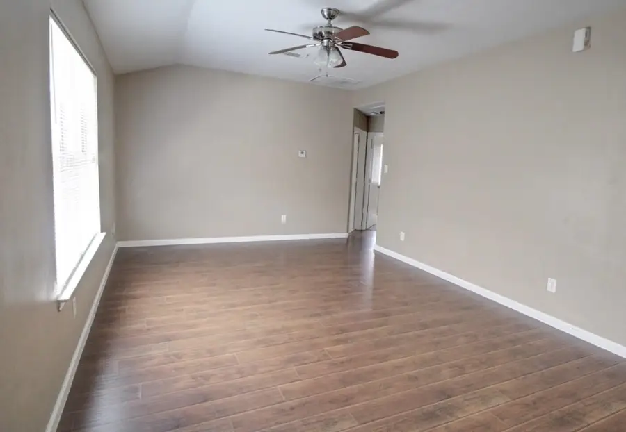 1430 Hade Falls Lane, Houston, TX 77073 - Image #2