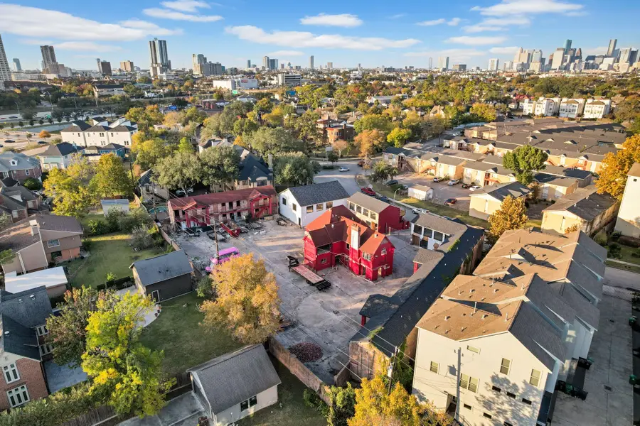 2612 Riverside Drive, Houston, TX 77004 - Image #2