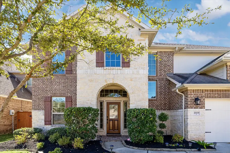 21115 Brunson Falls Drive, Richmond, TX 77407 - Image #3