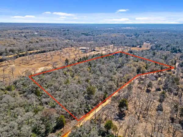 336 Starlight Path, Caldwell, TX 77836