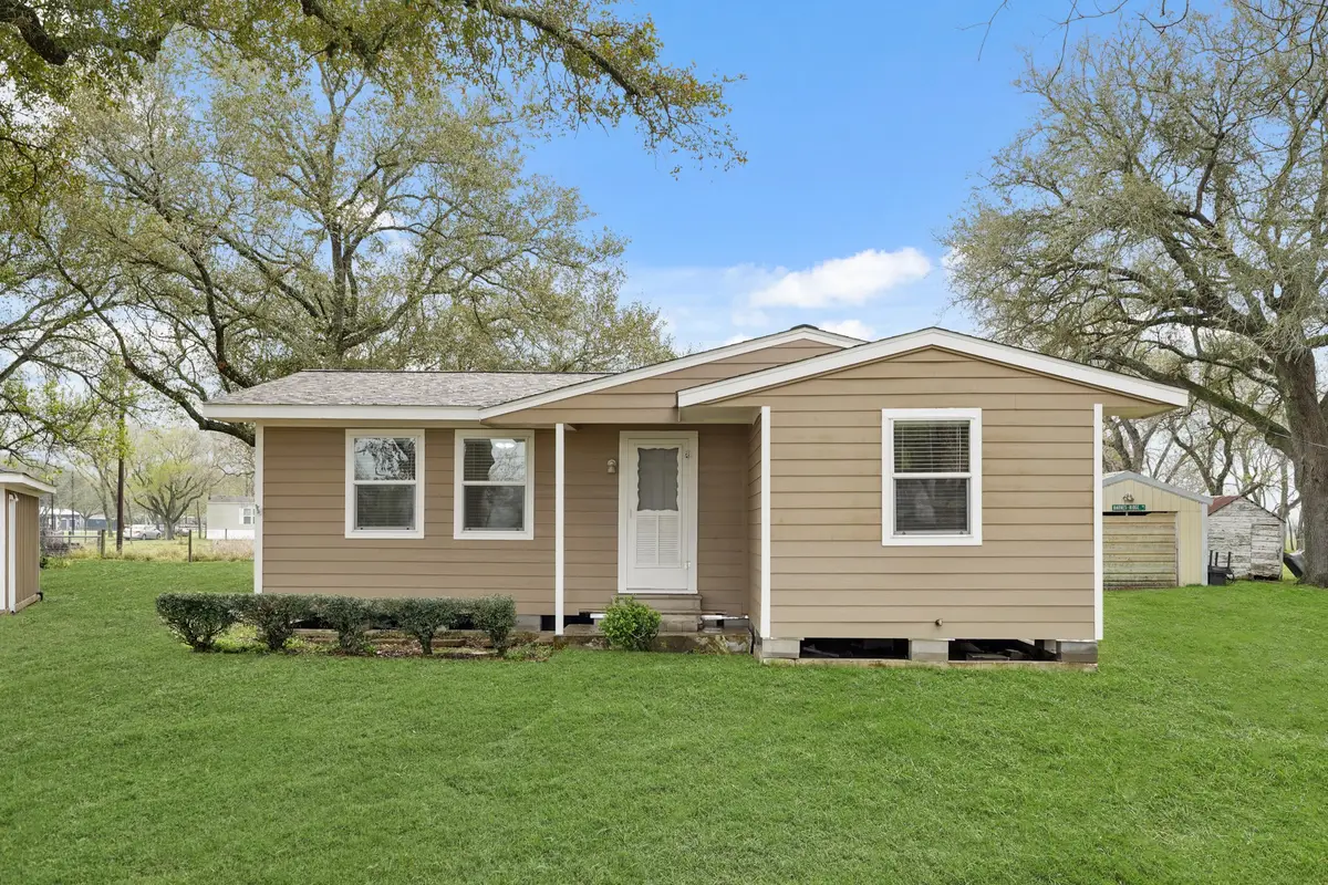 8427 Brinkmeyer Road, Needville, TX 77461 - #1