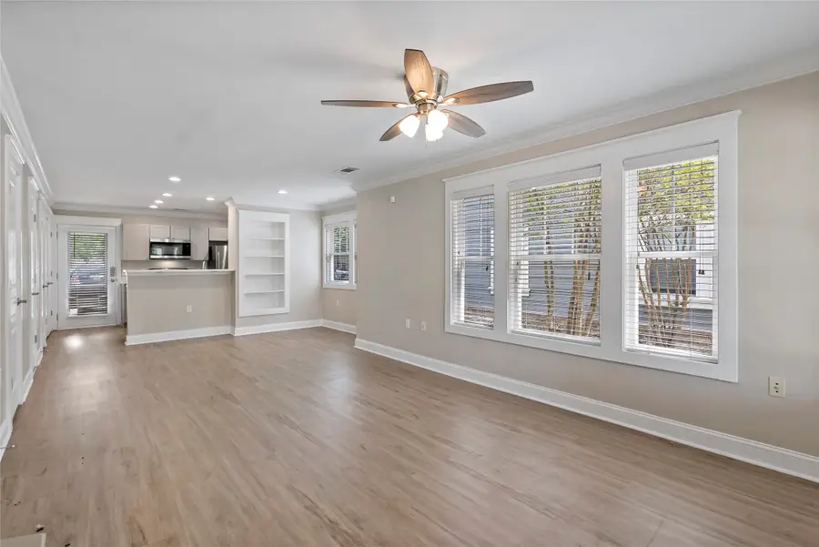 1725 Harvey Mitchell Parkway S #1112, College Station, TX 77840 - #3