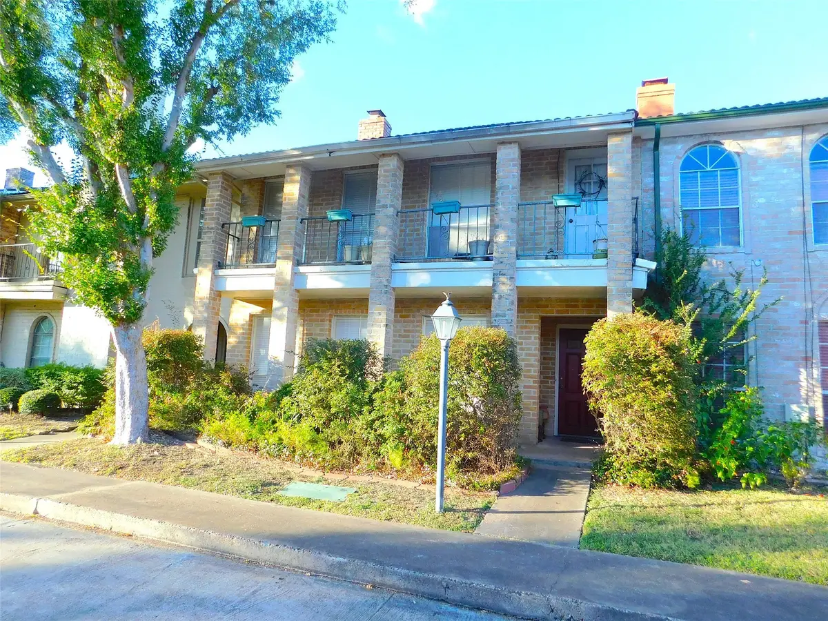 3258 Continental Drive, Missouri City, TX 77459 - Image #1