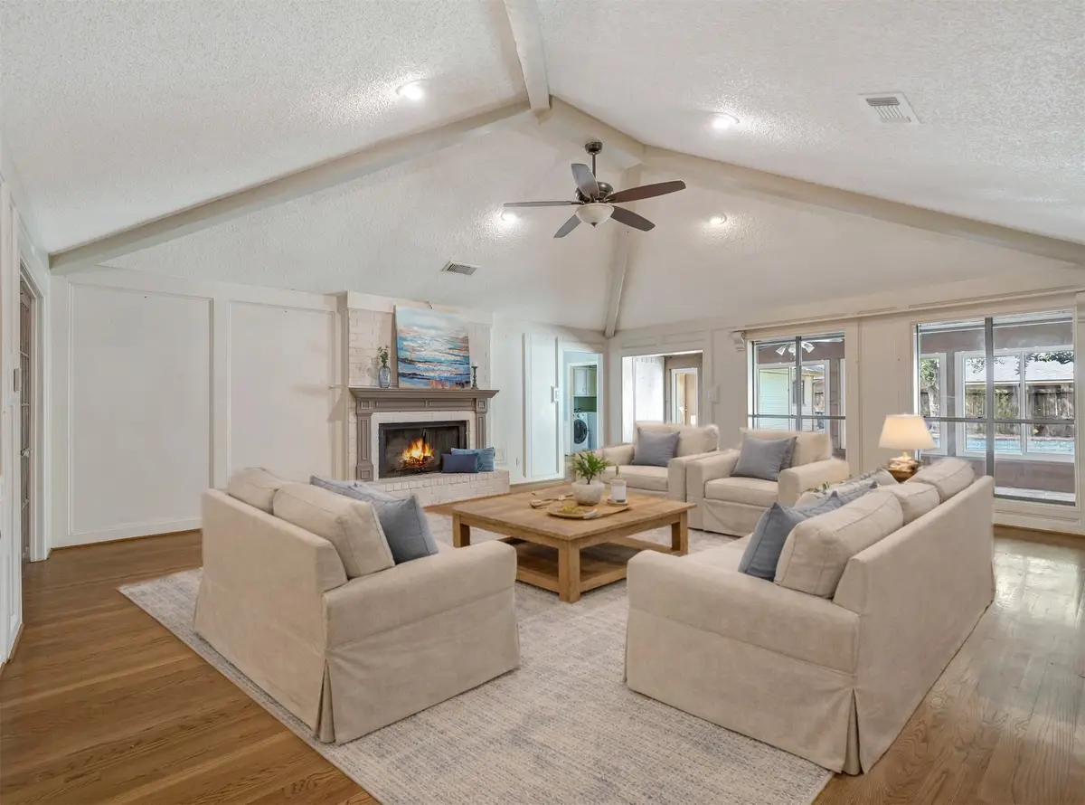 1015 Woodhorn Drive, Houston, TX 77062 - #1