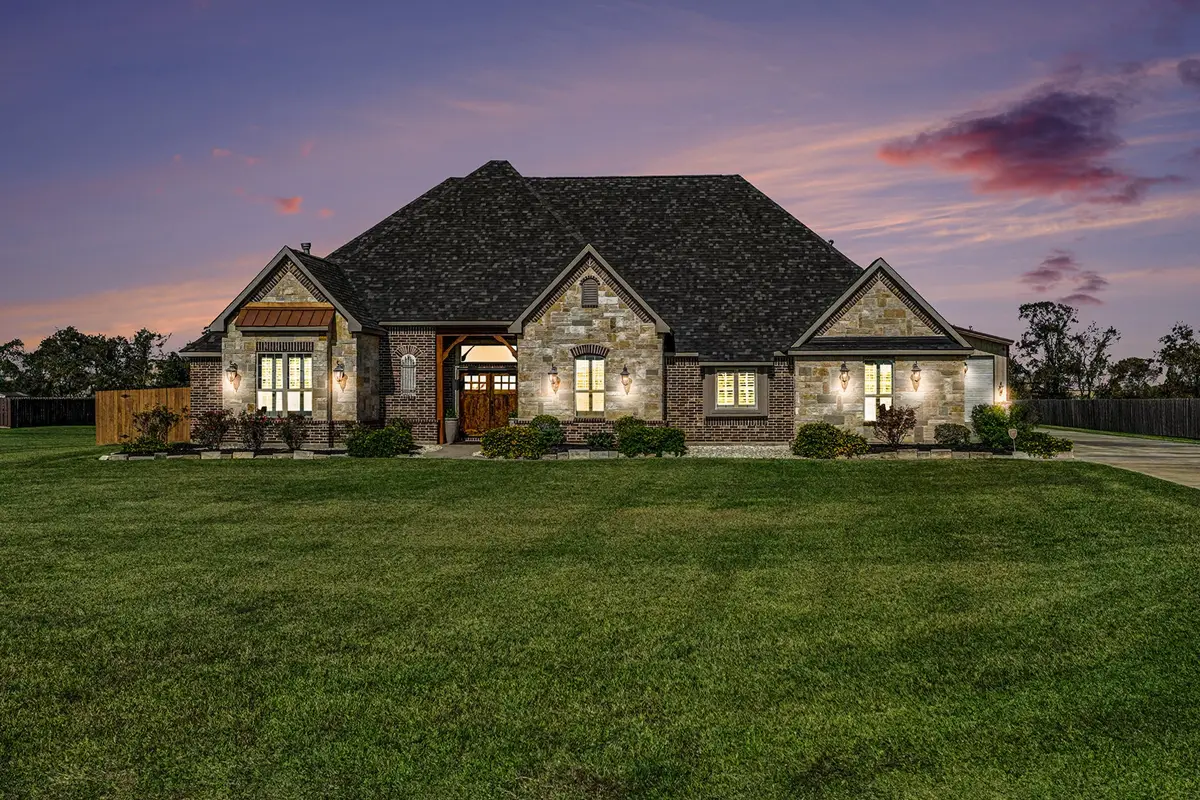 4527 Majestic Drive, Baytown, TX 77523 - Image #1