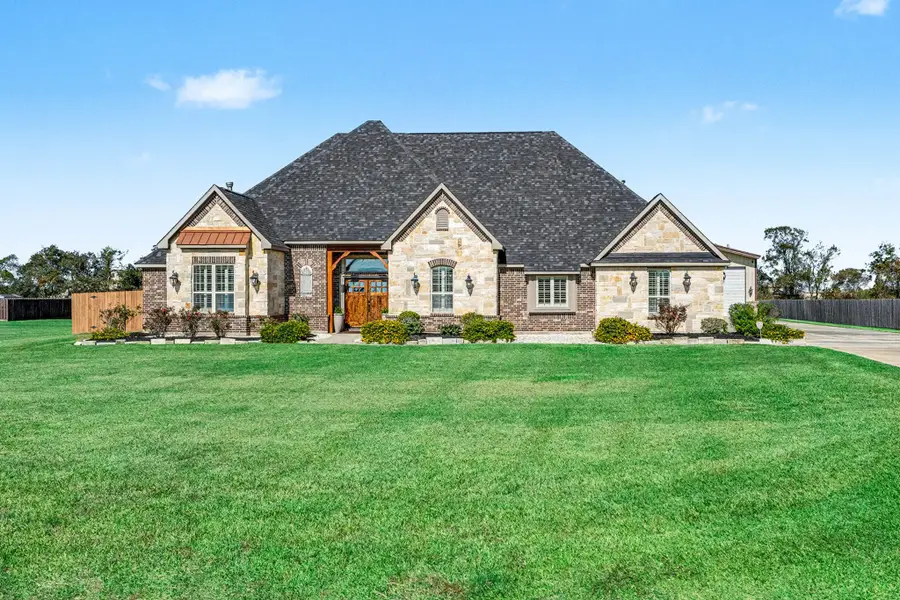 4527 Majestic Drive, Baytown, TX 77523 - Image #2