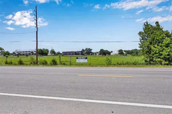 4.12 AC Seven Coves Drive W, Willis, TX 77318