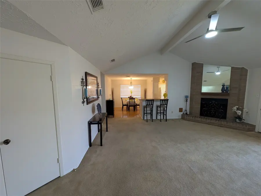 2435 Buttonhill Drive, Missouri City, TX 77489 - Image #3