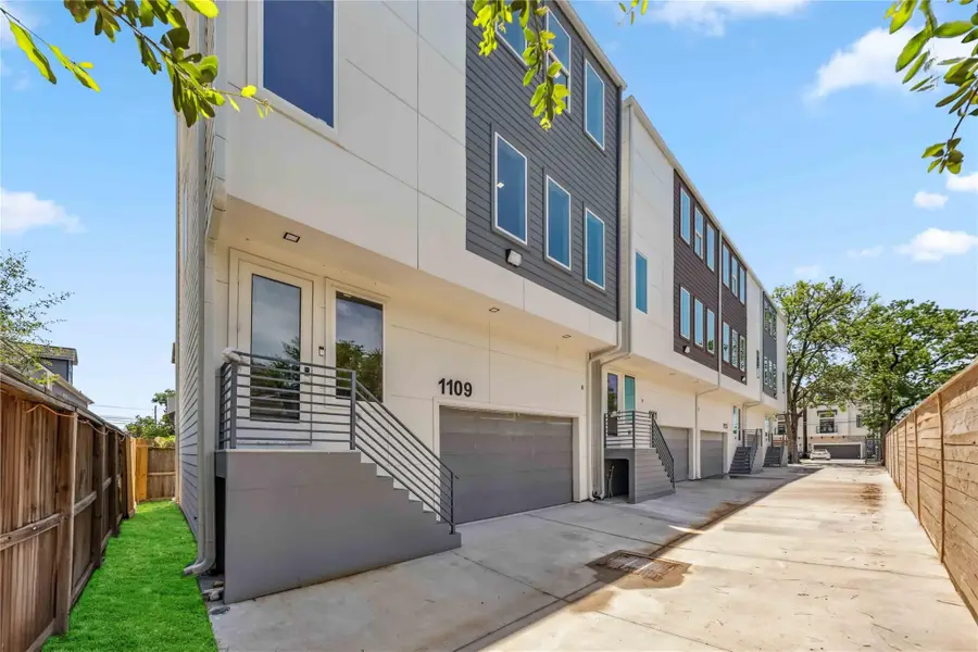 1113 W 21st Street, Houston, TX 77008 - #2