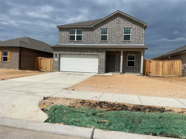 3202 Diamond View Lane, Angleton, TX 77515