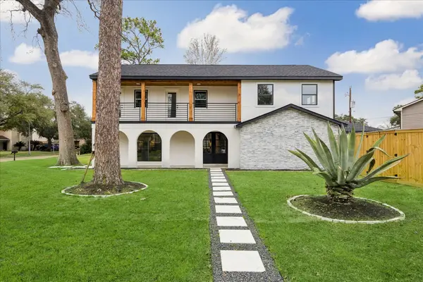 5602 Deepcreek Lane, Houston, TX 77091