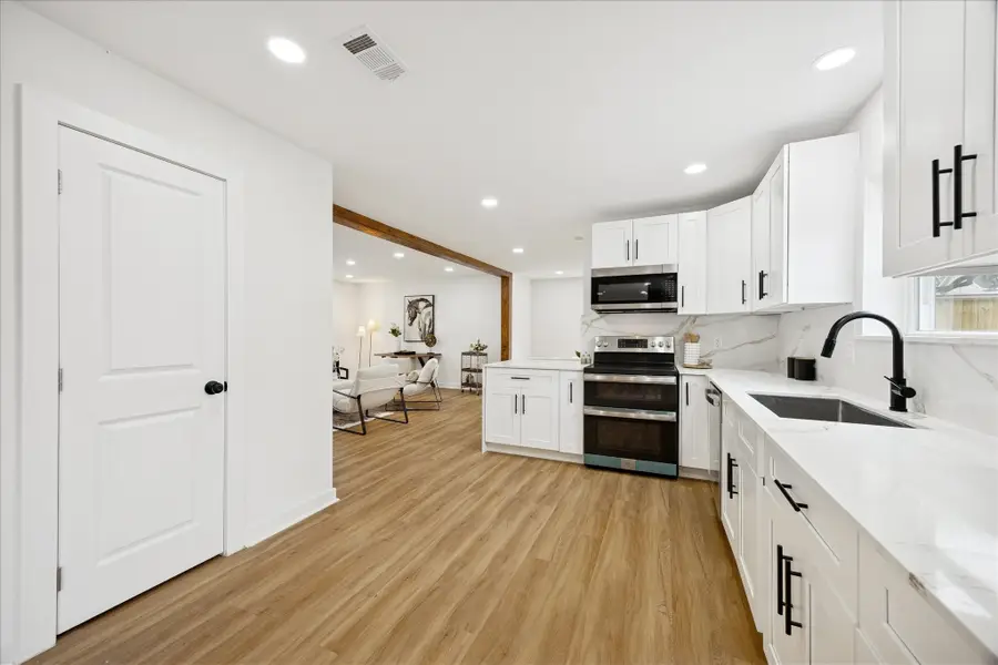 5602 Deepcreek Lane, Houston, TX 77091 - #3