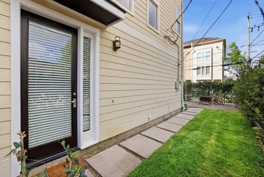 2214 Radcliffe Street, Houston, TX 77007 - #3