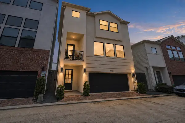 1022 Green Kensington Drive, Houston, TX 77008