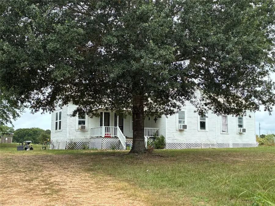 465 Stalbaum Road, Bellville, TX 77418 - #2