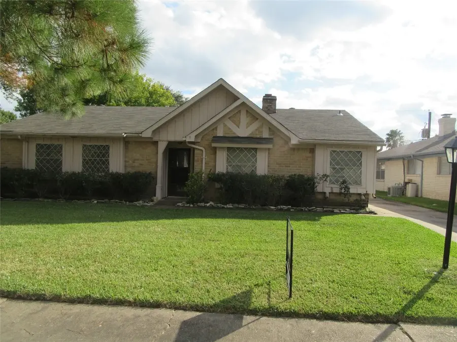 12215 Pompano Lane, Houston, TX 77072 - #2