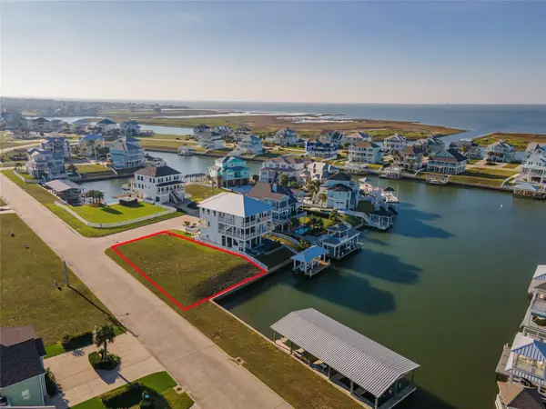 4123 Greenwing Teal Court, Galveston, TX 77554