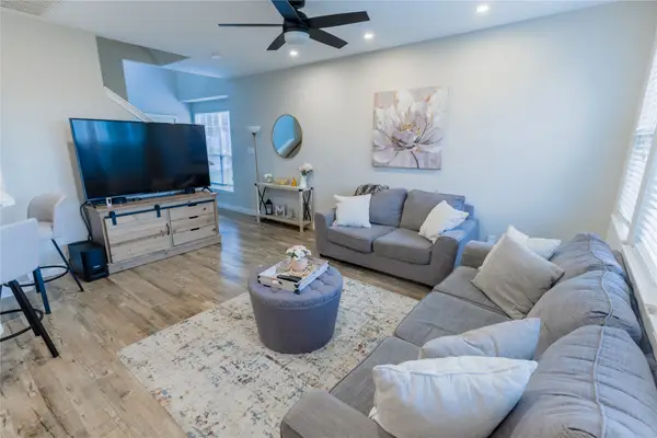 6216 Stoney Creek Drive, Pasadena, TX 77503