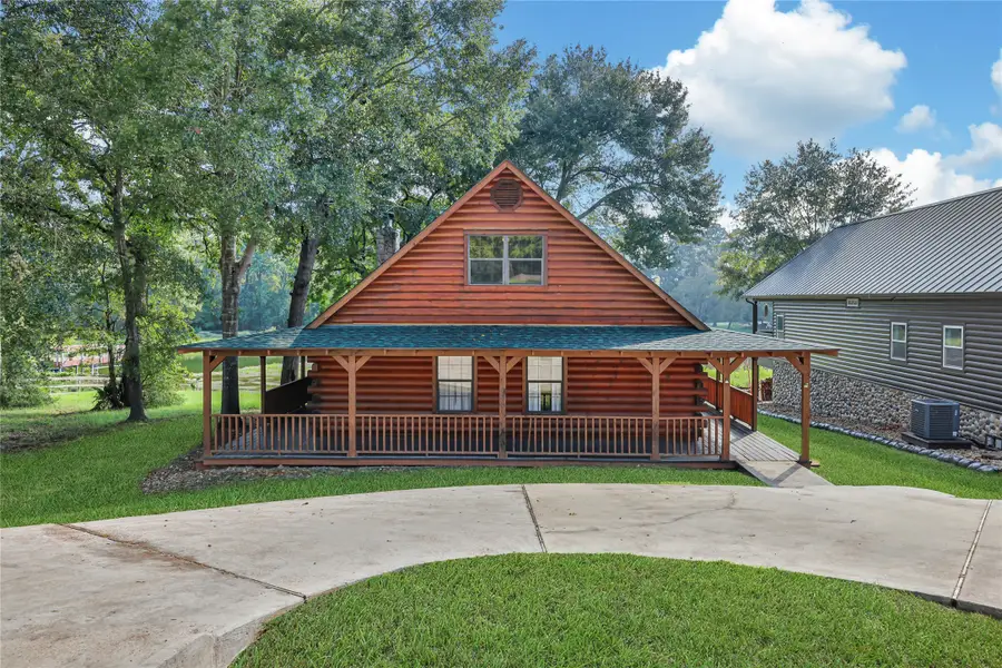 76 Hunters Creek Drive, Huntsville, TX 77340 - Image #3