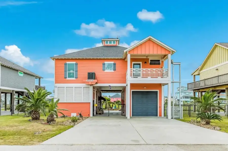 2296 E Crab Street, Crystal Beach, TX 77650 - #2