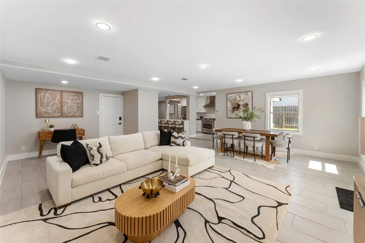 6623 Housman Street, Houston, TX 77055 - #1