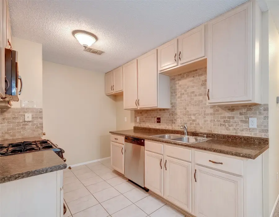 3718 Pintan Lane, Houston, TX 77014 - #3