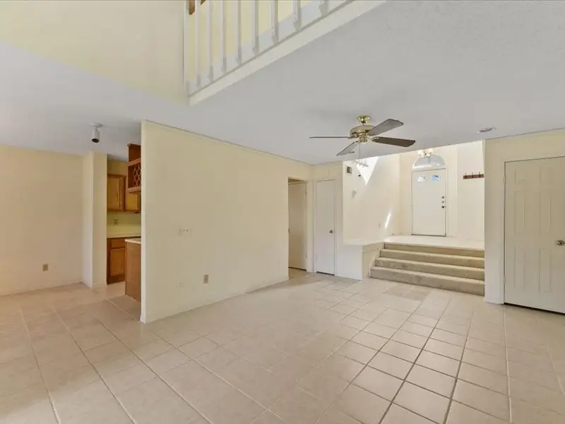 3317 Golden Trails Drive #807, Kingwood, TX 77345 - Image #3