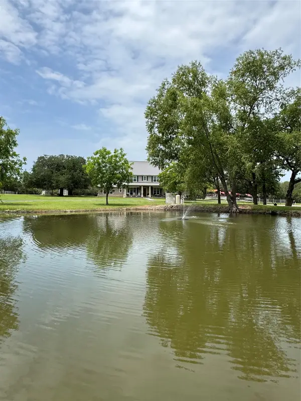 965 Us Hwy 90, Flatonia, TX 78941