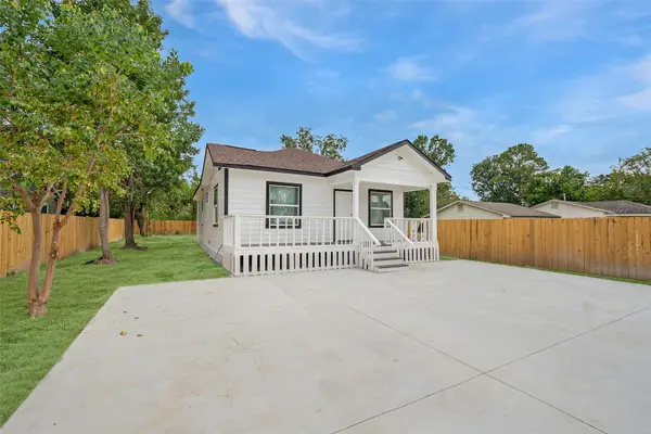 9305 Kentshire Drive, Houston, TX 77078