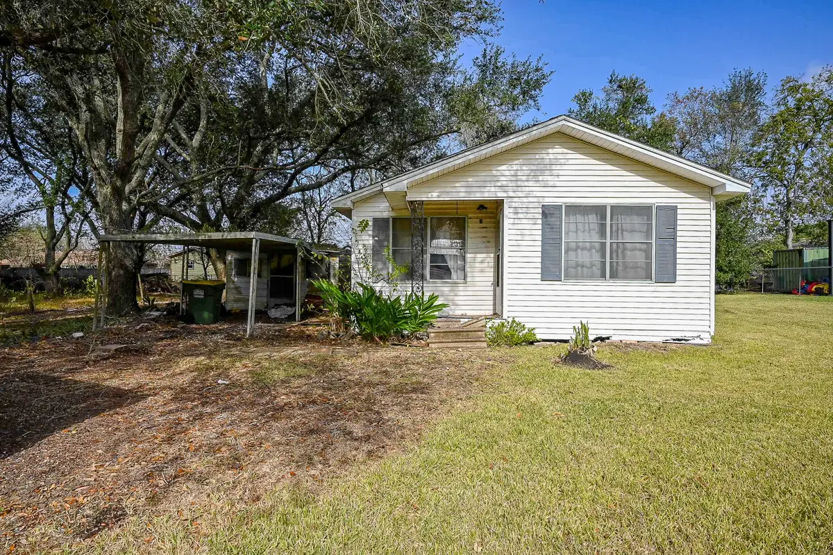 5905 Willow Drive, Pearland, TX 77584 - #1