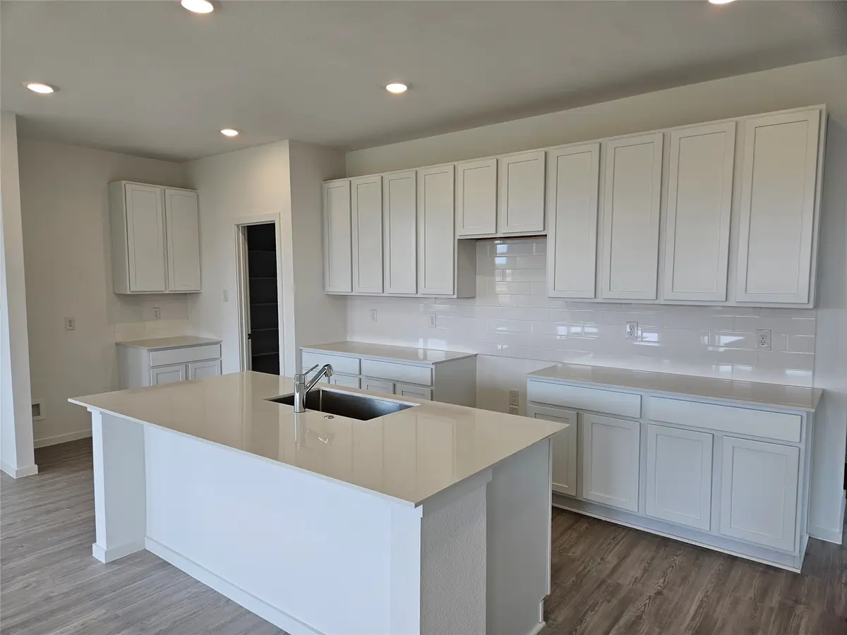 8218 Rustic Pine Trail, Richmond, TX 77469 - Image #1